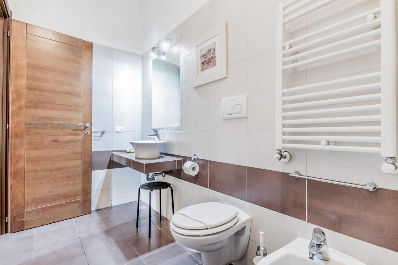 Vatican City Guest House Рим Екстериор снимка