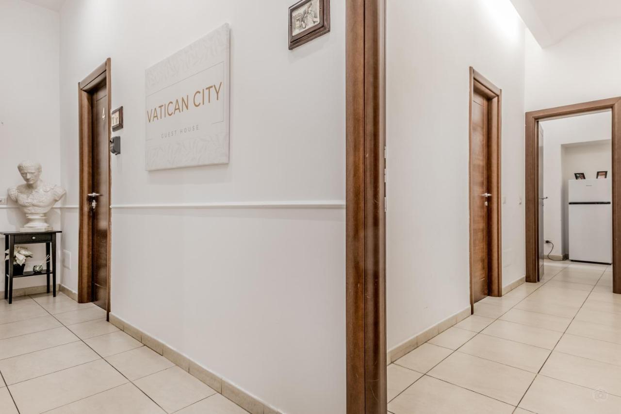 Vatican City Guest House Рим Екстериор снимка