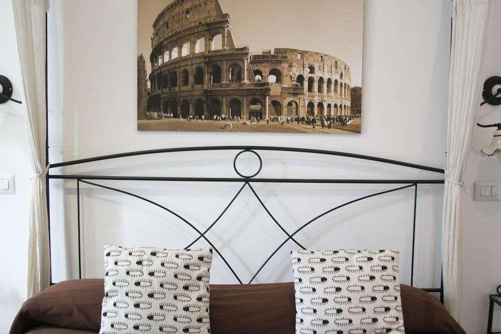 Vatican City Guest House Рим Екстериор снимка